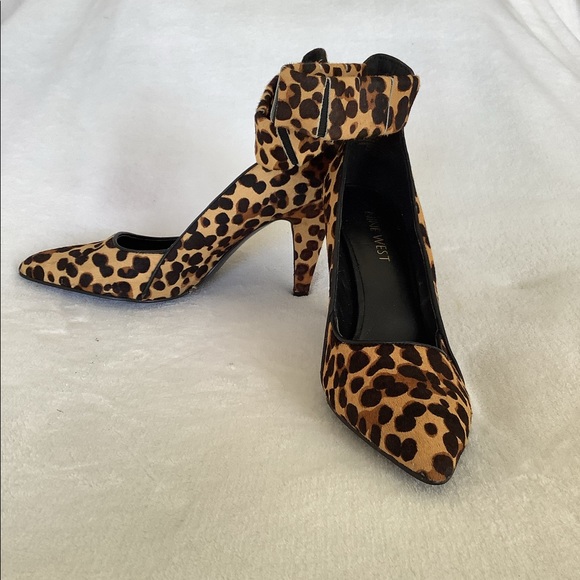 Nine West, Never Worn pumps - Picture 6 of 9